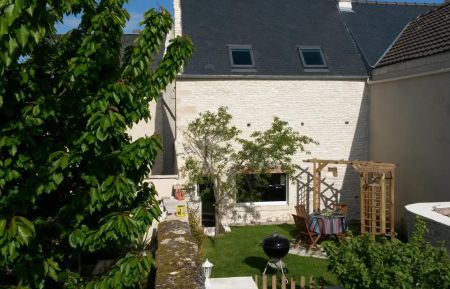 Gite n&deg;2601 Colombiers-sur-Seulles - Calvados - Jardin privatif clos. 