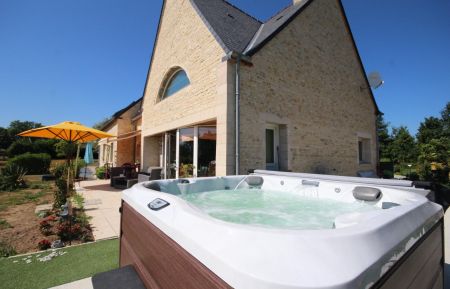 Bed & Breakfast no.5904 Gu&eacute;ron - Calvados - photo