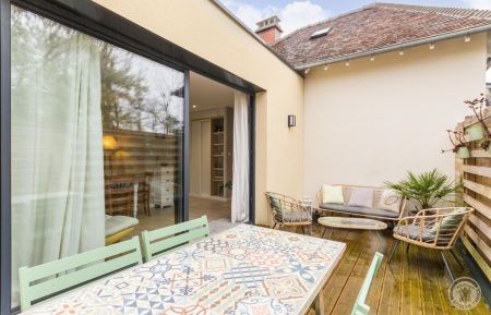 Gite n&deg;3506 Merville-Franceville-Plage - Calvados - Terrasse avec acc&egrave;s rapide vers s&eacute;jour et cuisine 